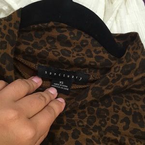 Sanctuary leopard print top